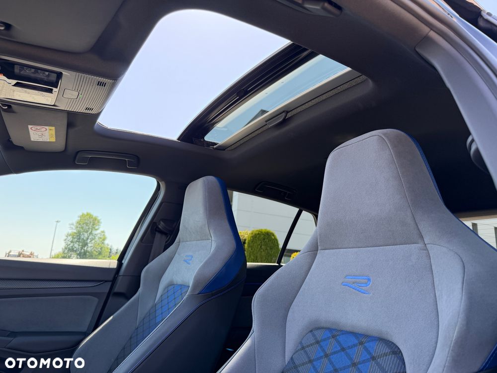 Volkswagen Golf 2.0 TSI OPF 4Motion DSG R - 17