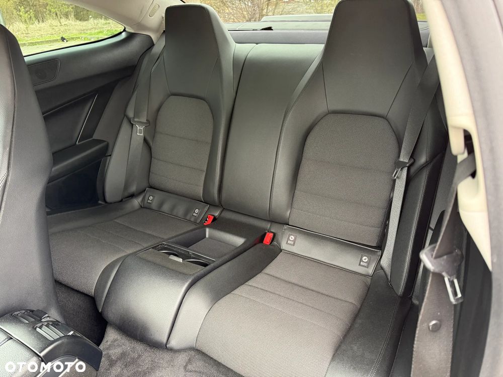 Mercedes-Benz Klasa C 180 BlueEFFICIENCY - 15