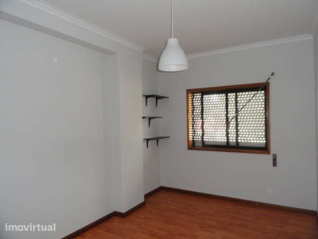 Apartamento T2 - Portas de Viana - Grande imagem: 4/7