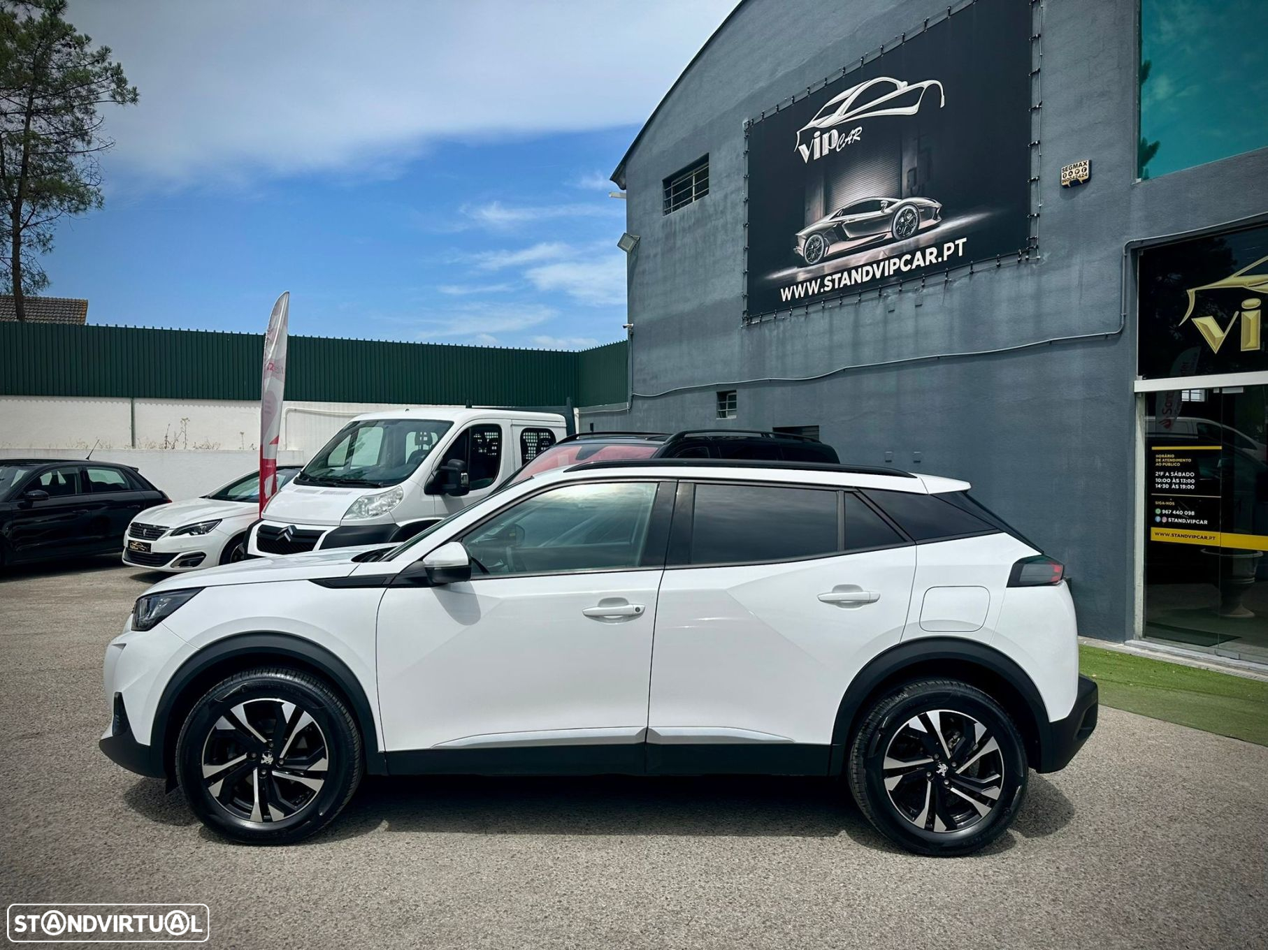Peugeot 2008 1.5 BlueHDi Allure - 4