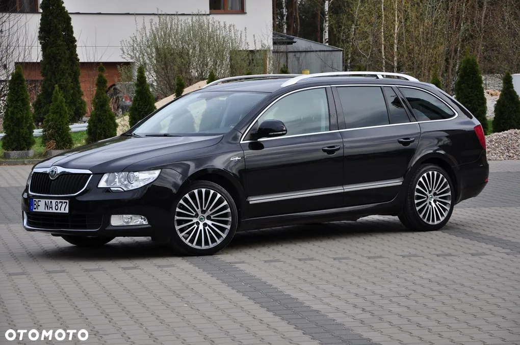 Skoda Superb 2.0 TDI L&K DSG - 4