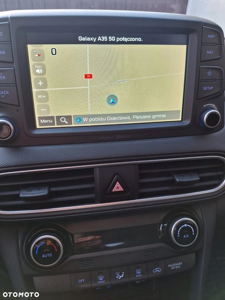 Hyundai Kona - 17