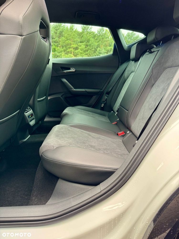 Cupra Formentor 1.5 eTSI mHEV DSG - 25