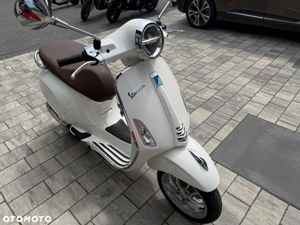 Piaggio Vespa - 4