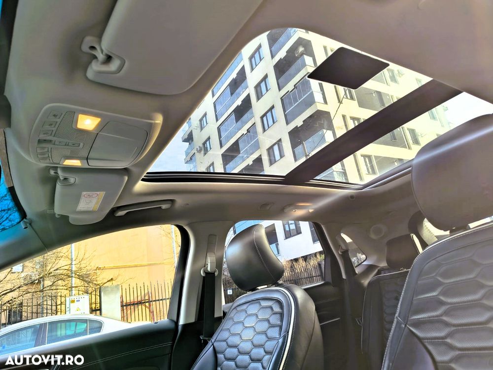 Ford Edge 2.0 TDCi Powershift Titanium - 7