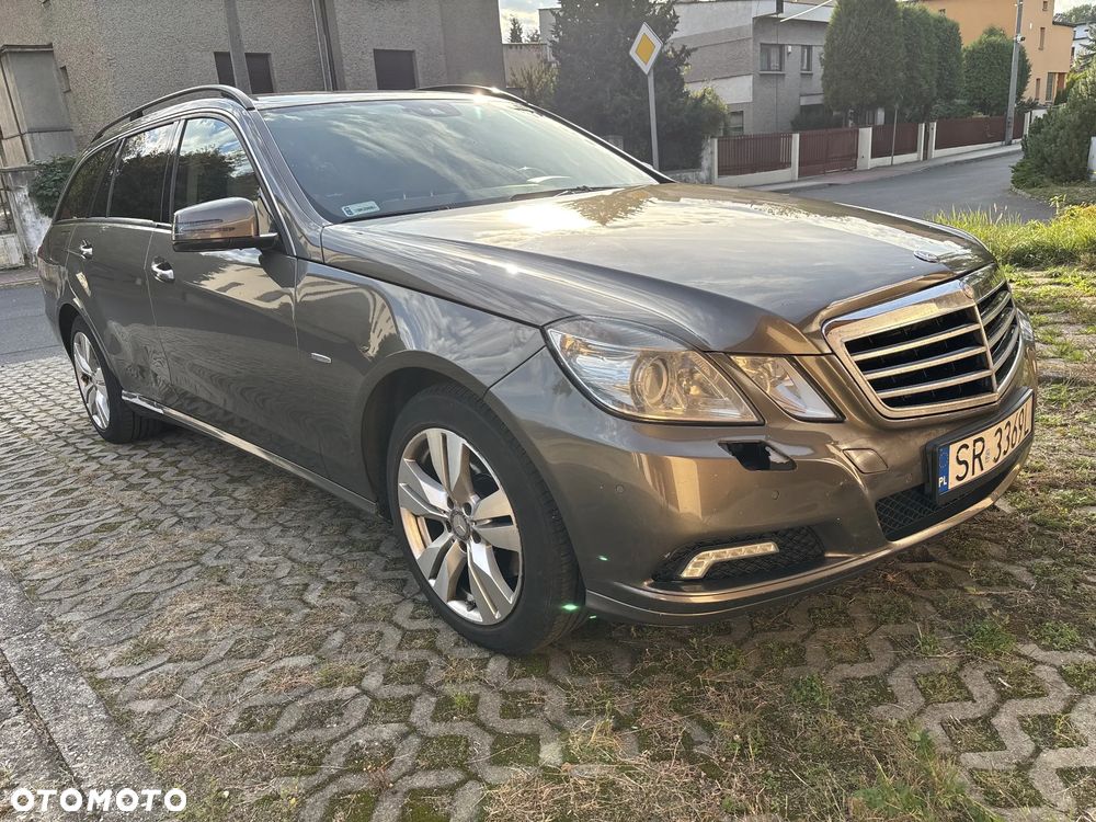 Mercedes-Benz Klasa E 350 CDI 4-Matic BlueEff - 14