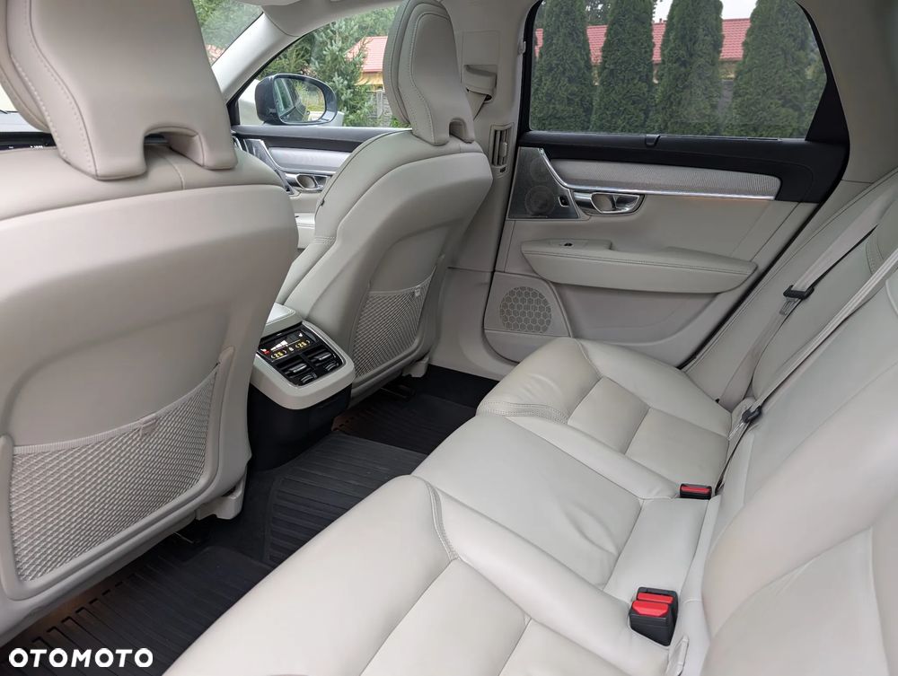 Volvo V90 - 12