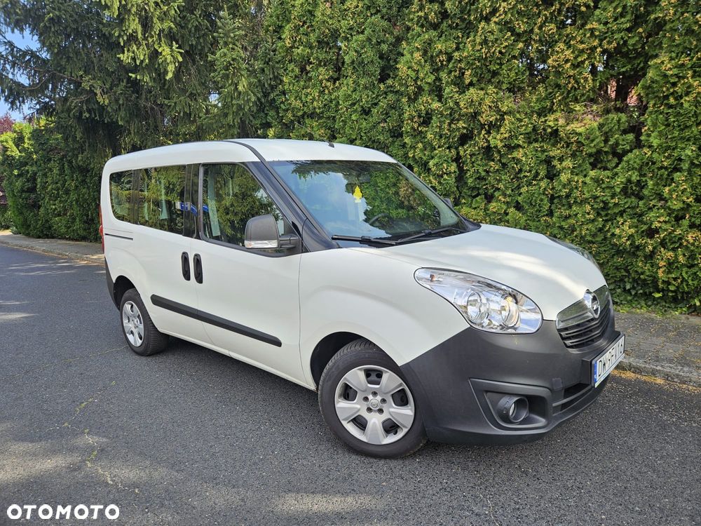 Opel Combo - 1