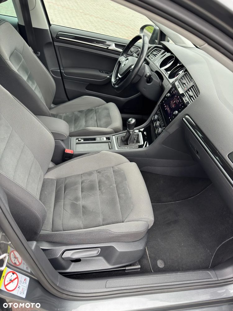 Volkswagen Golf 1.5 TSI BMT Highline - 21