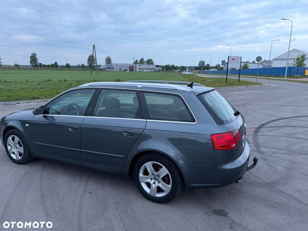 Audi A4 Avant - 7