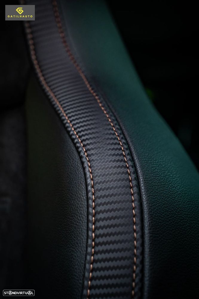 SEAT Leon ST 2.0 TSI S&S 4Drive DSG Cupra 300 Edition Carbon - 22