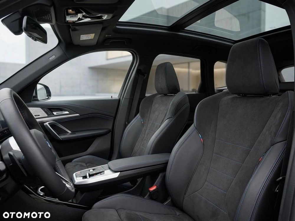 BMW X1 xDrive23d M Sportpaket - 9