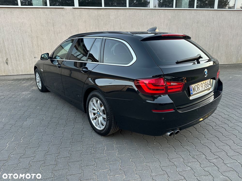 BMW Seria 5 525d Sport-Aut Modern Line - 13