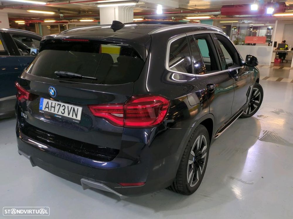 BMW iX3 Inspiring - 3