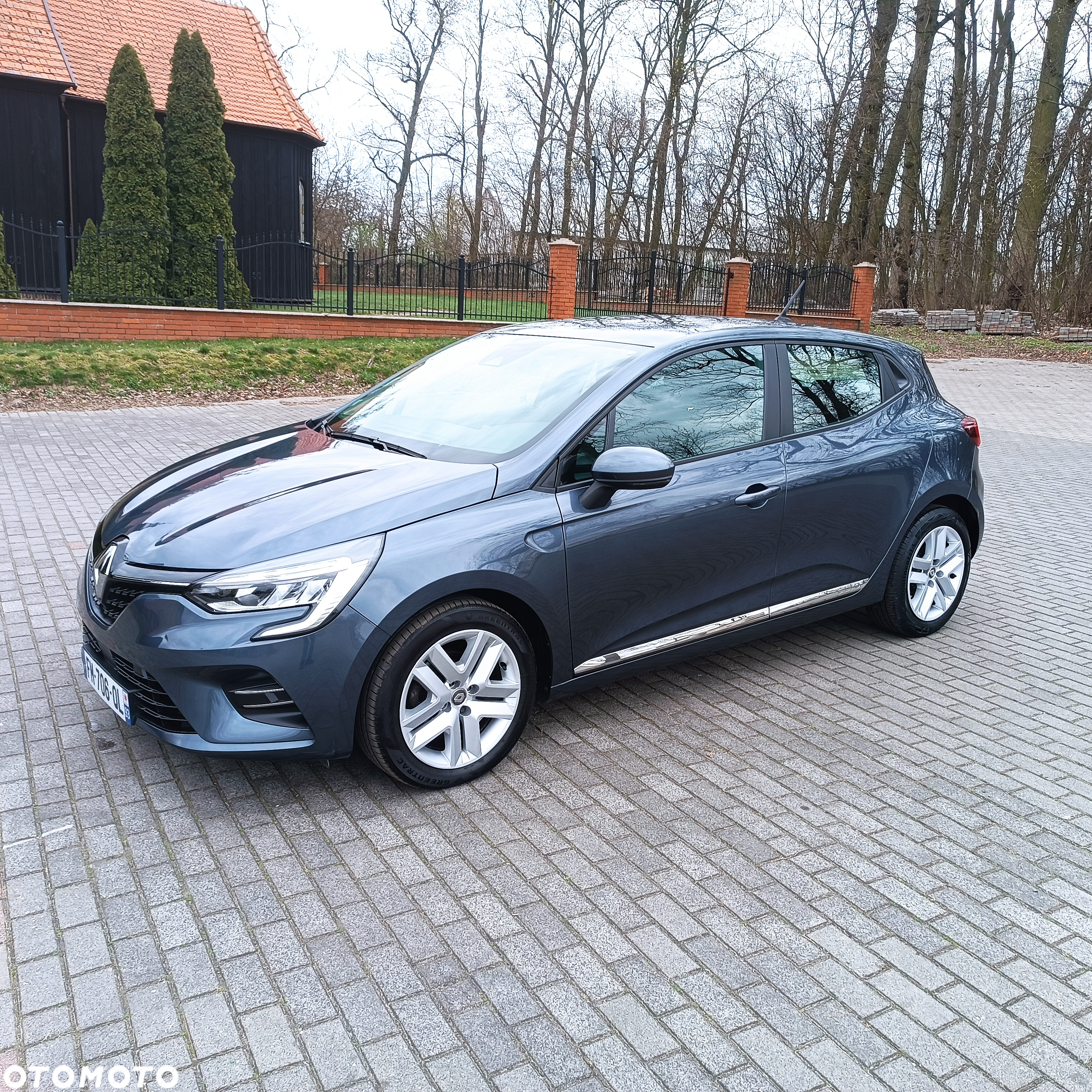 Renault Clio - 2
