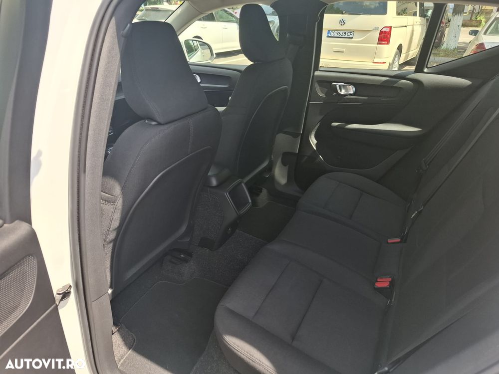 Volvo XC 40 T3 Base - 8