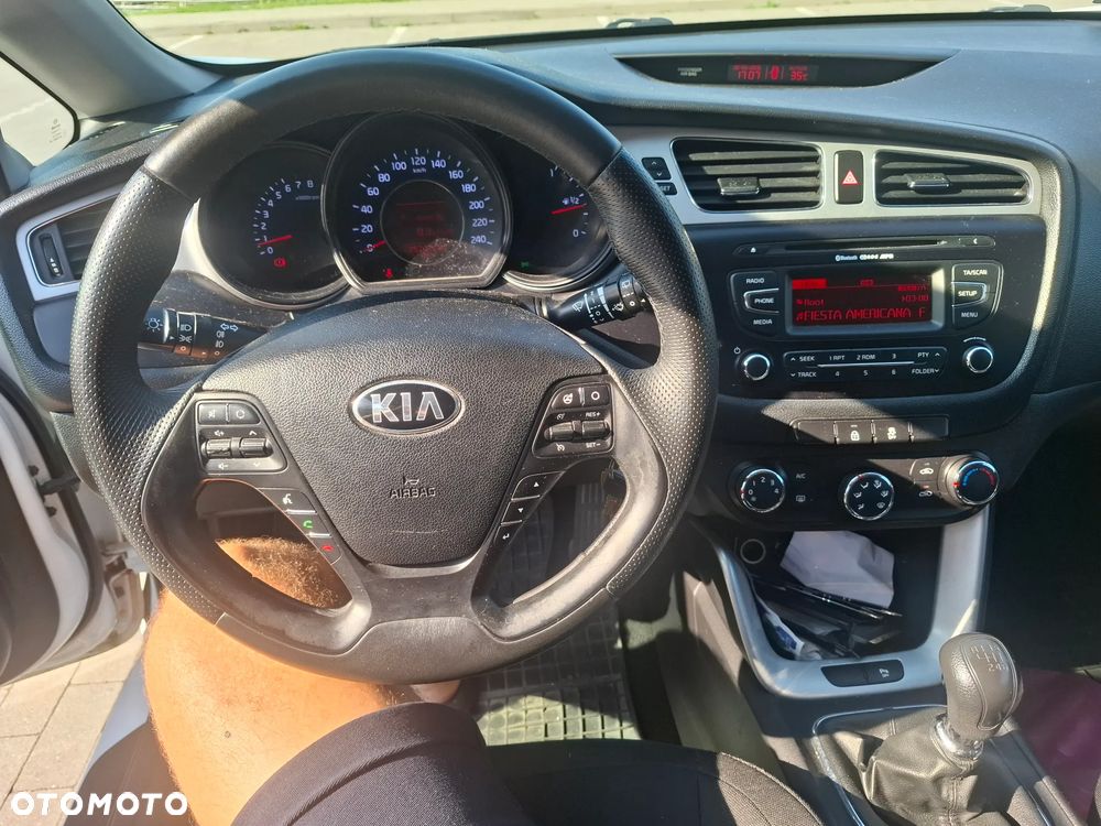 Kia ProCeed 1.4 M - 6