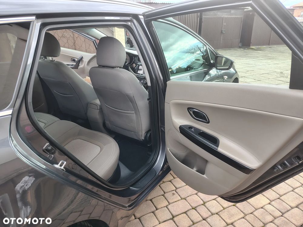 Kia Ceed 1.6 GDI Business Line - 26