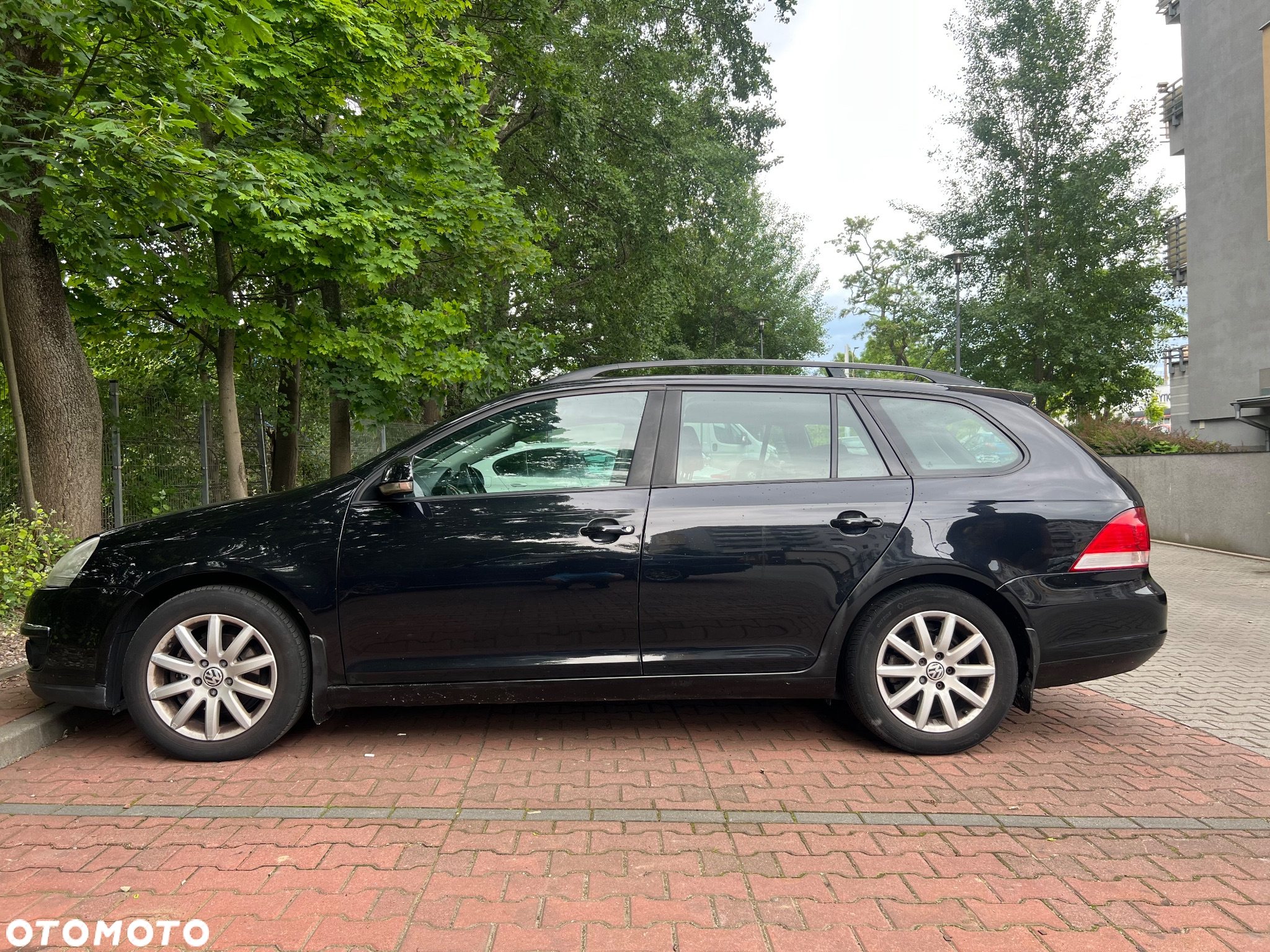 Volkswagen Golf - 14