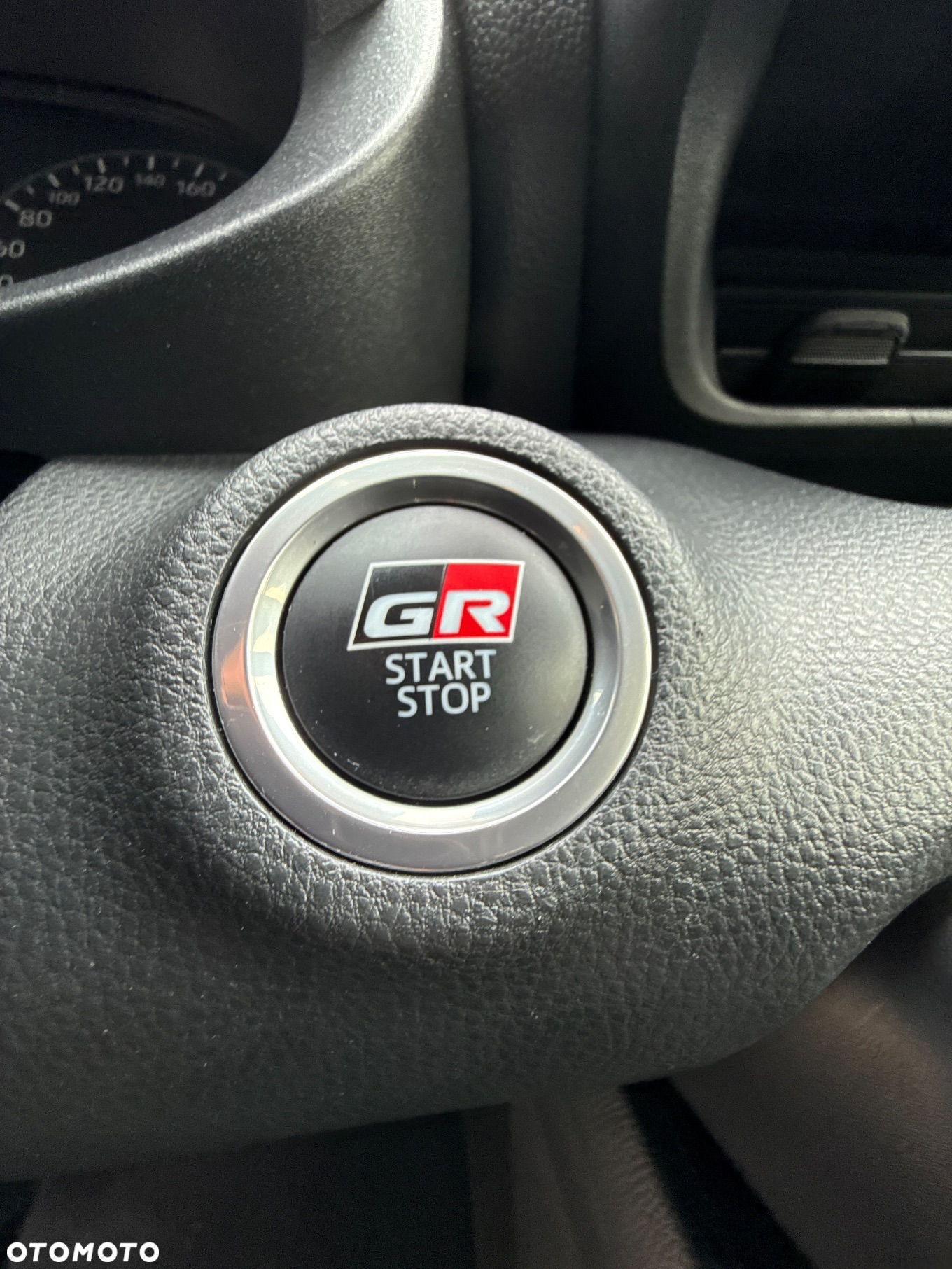 Toyota Yaris GR 1.6 Dynamic - 32