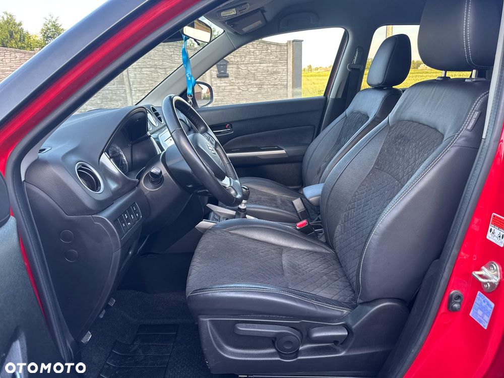 Suzuki Vitara 1.4 Boosterjet SHVS Premium 2WD - 18