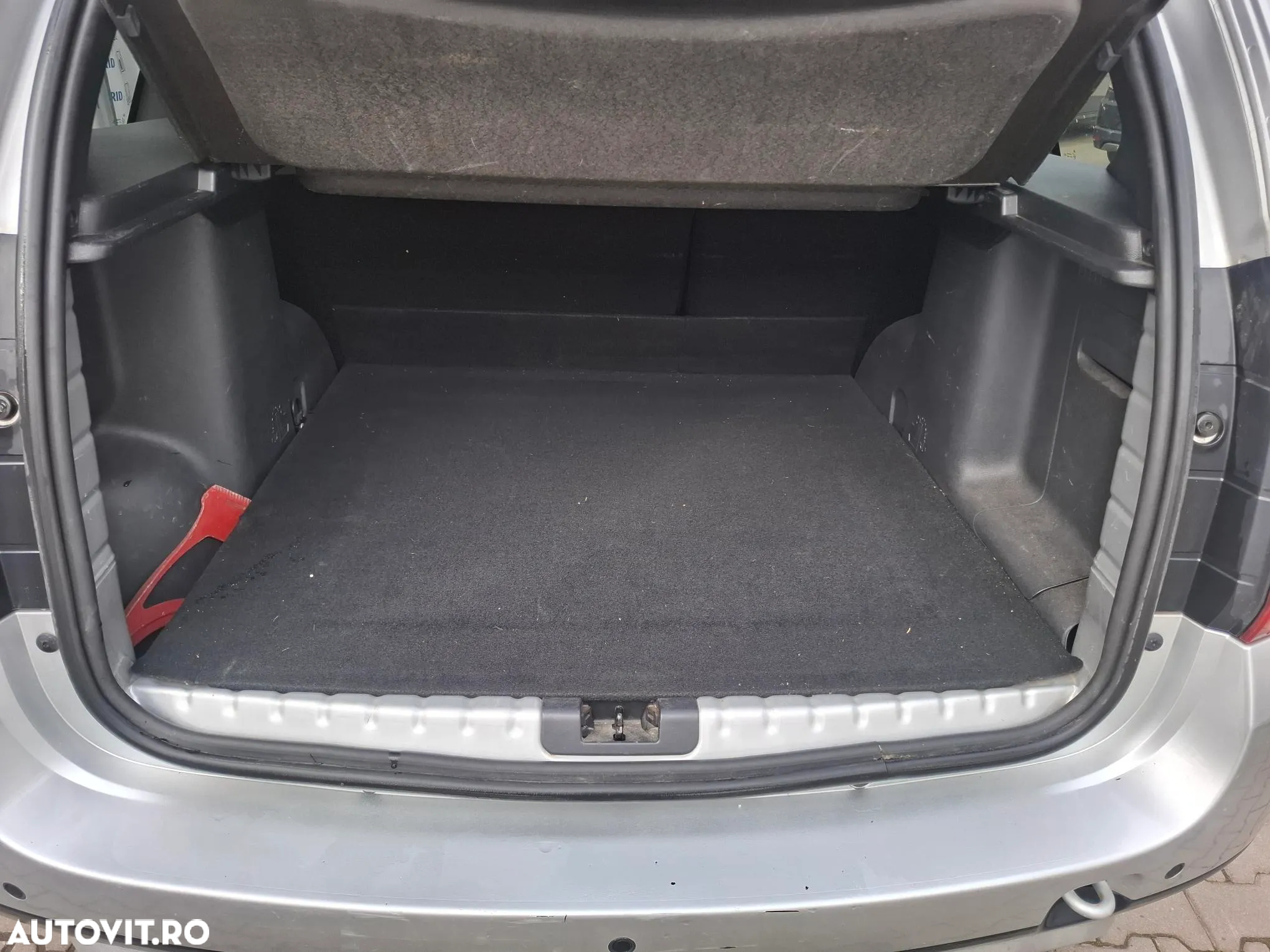 Dacia Duster 1.5 dCi 4x4 Laureate - 5
