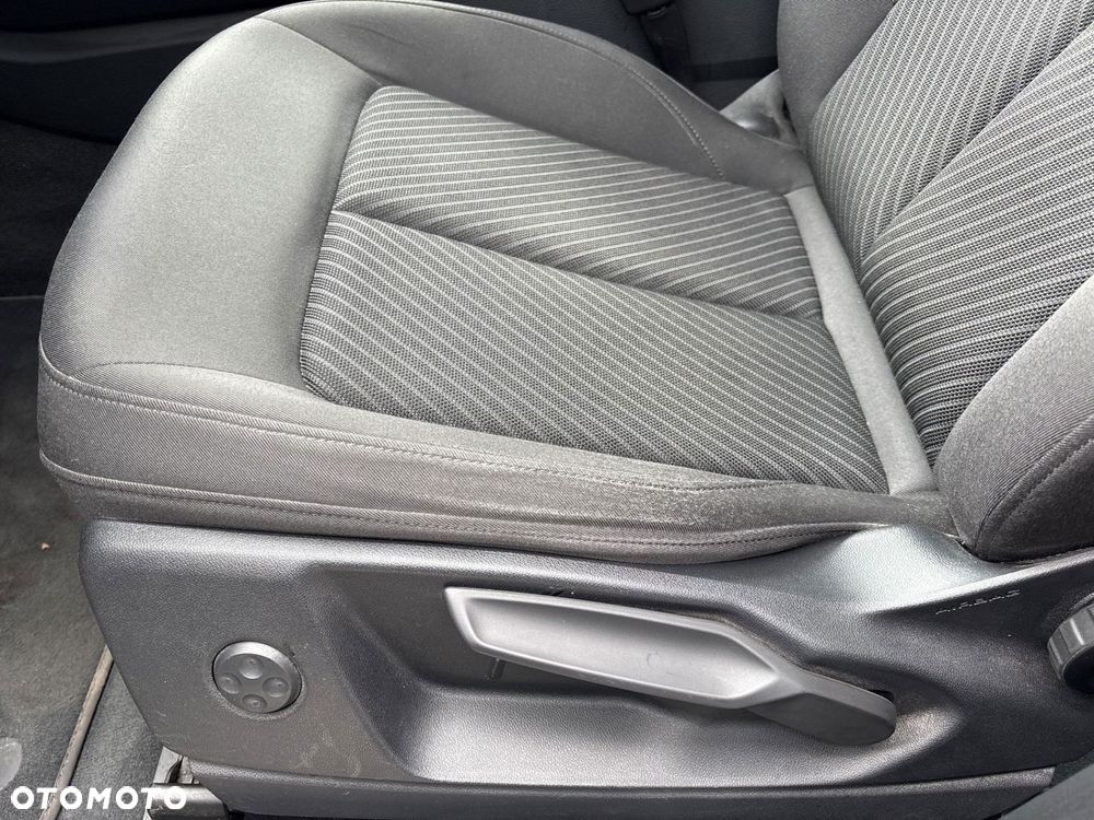 Audi Q5 35 TDI Quattro S tronic - 12