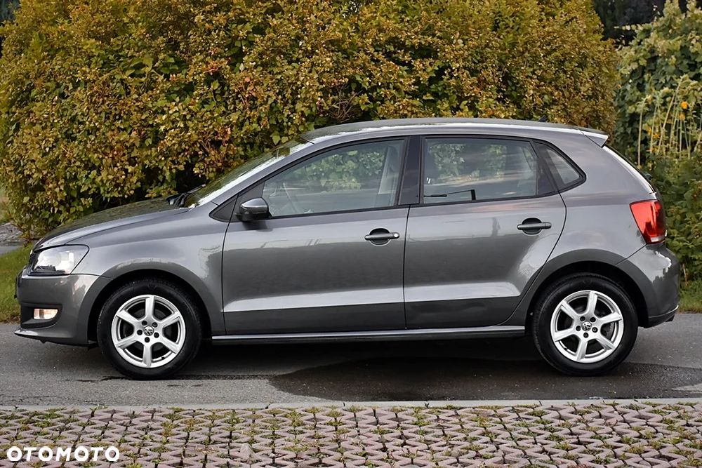 Volkswagen Polo 1.4 16V Comfortline - 13