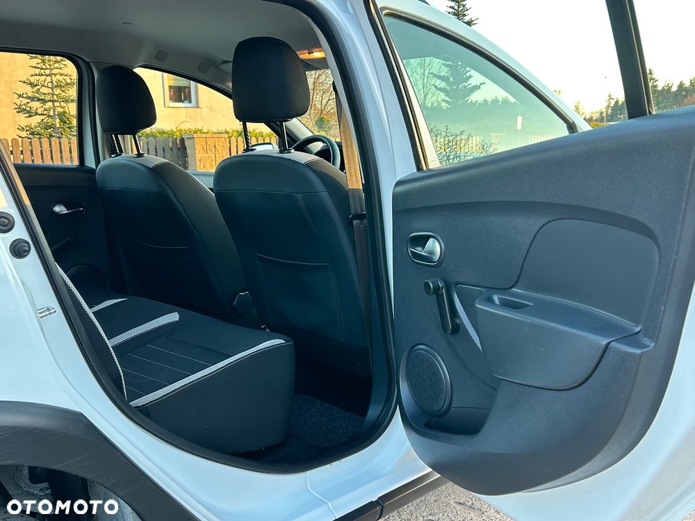 Dacia Sandero SCe 75 Comfort - 28