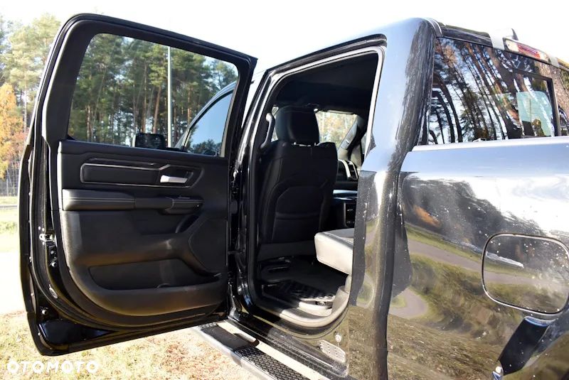Dodge RAM 1500 5.7 4x4 - 24