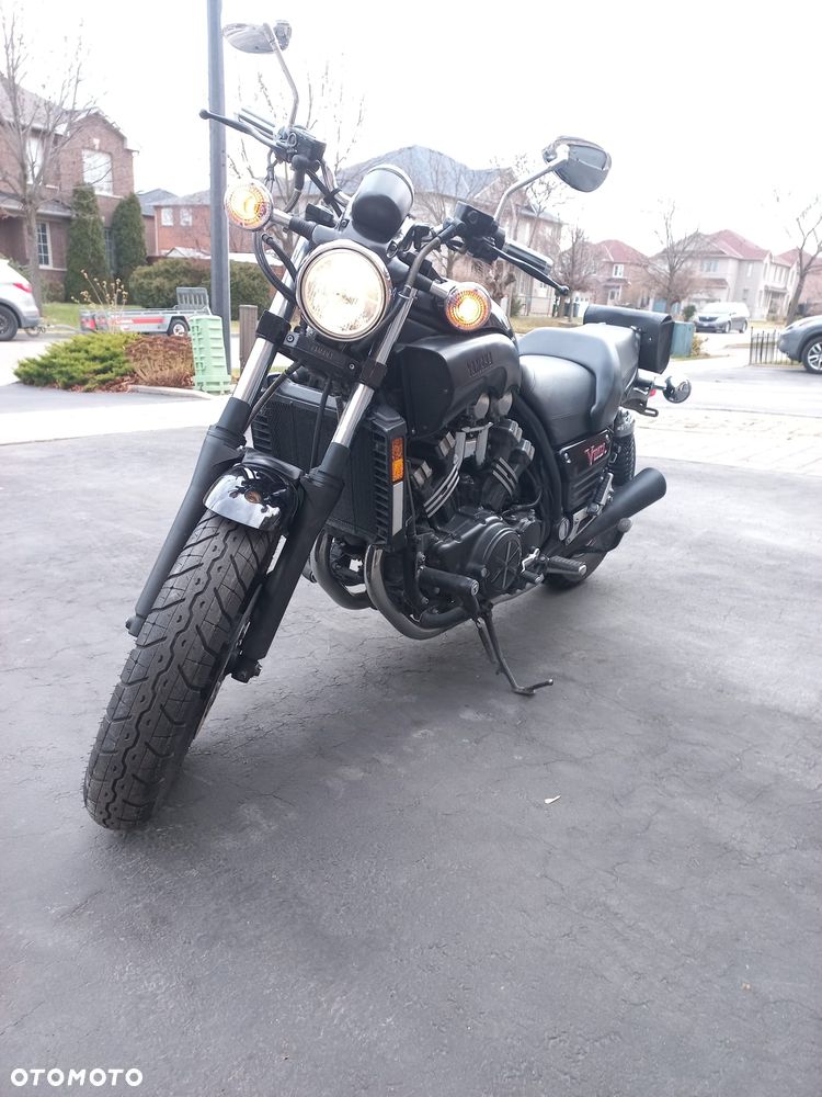 Yamaha V-MAX - 14