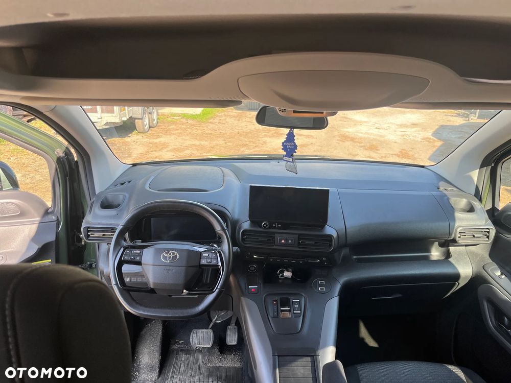Toyota Proace City Verso Long 1.5 D-4D VIP - 8