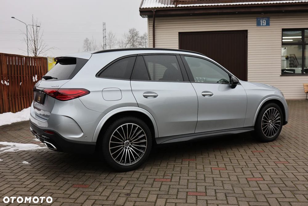 Mercedes-Benz GLC 300 mHEV 4-Matic AMG Line - 21