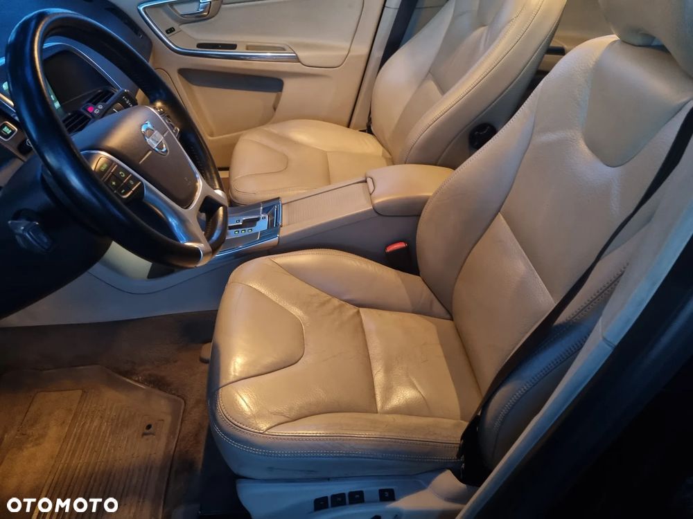 Volvo XC 60 - 18