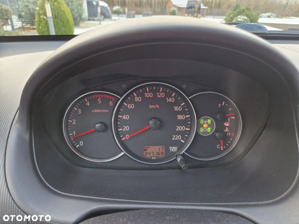 Mitsubishi Pajero Sport - 28