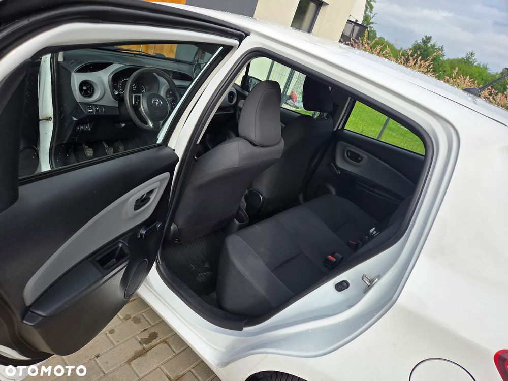Toyota Yaris 1.5 Active - 6