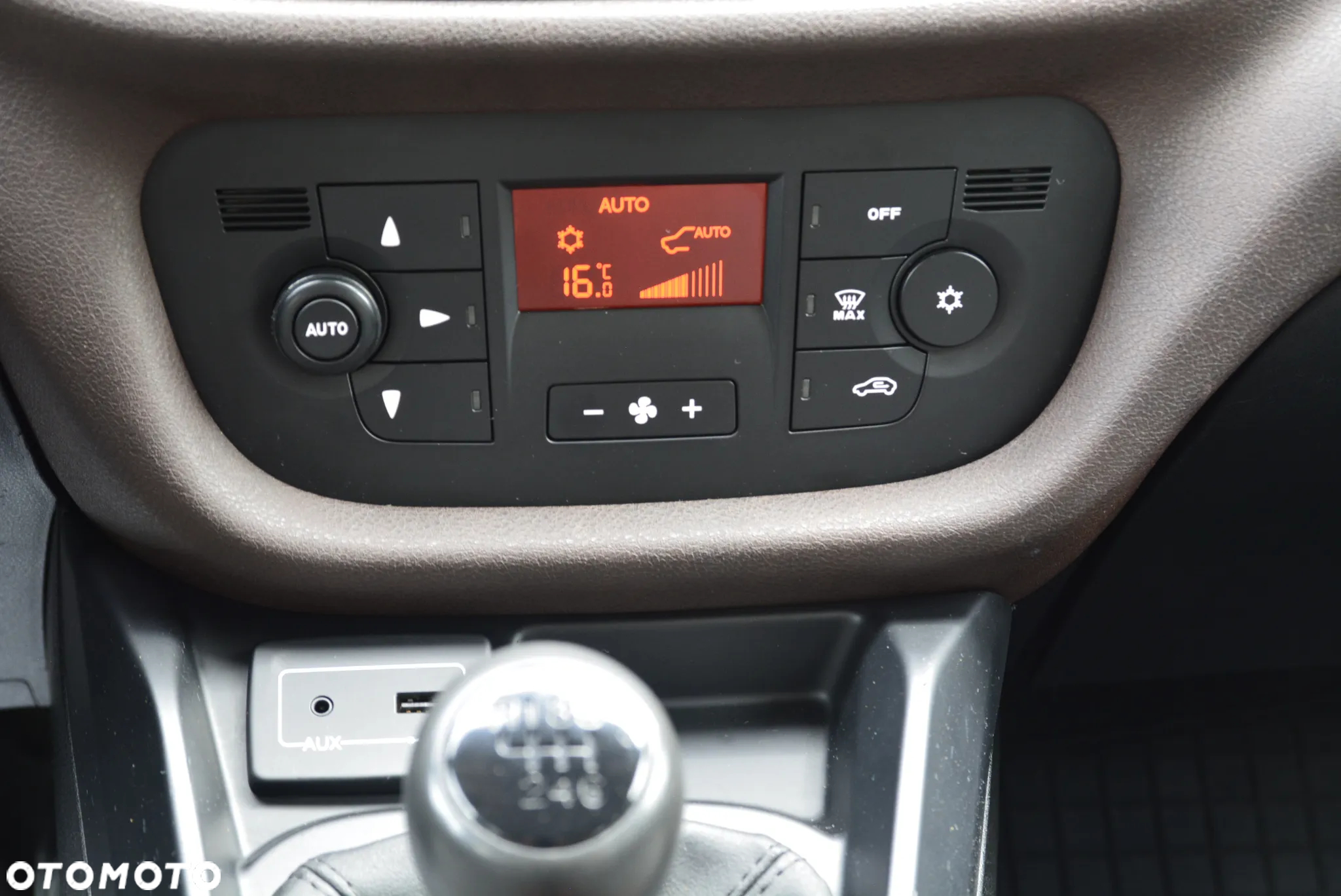 Fiat Doblo 1.6 Multijet 16V Trekking - 30
