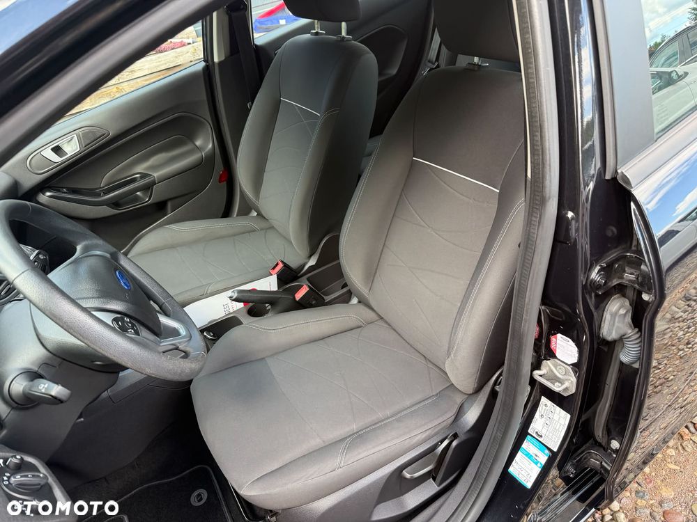 Ford Fiesta 1.25 Champions Edition - 11