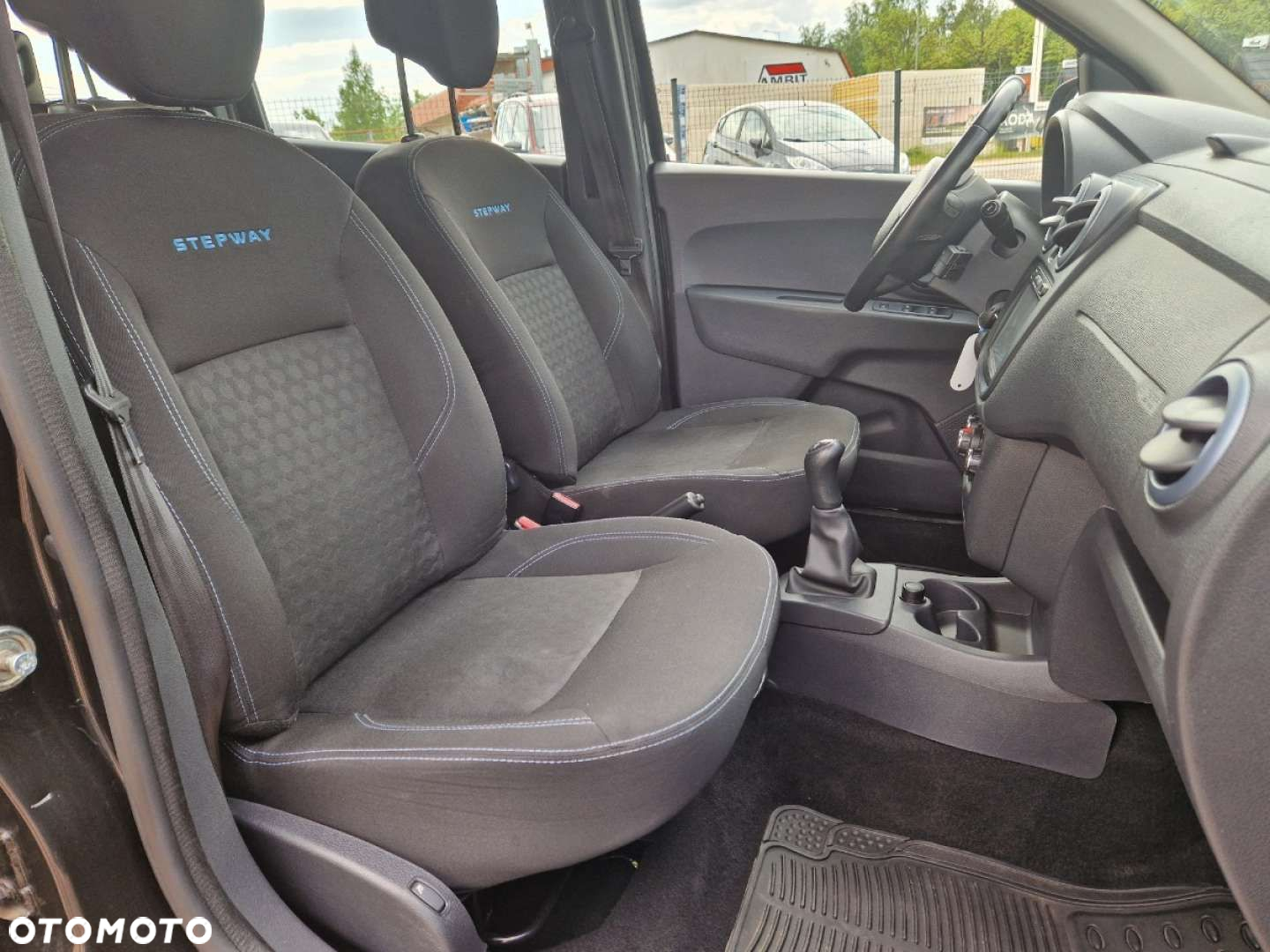 Dacia Lodgy - 19
