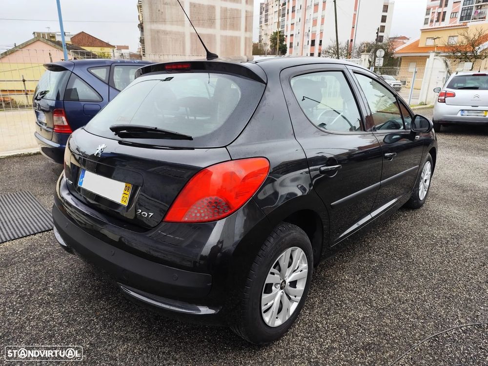 Peugeot 207 1.4 16V Active - 4