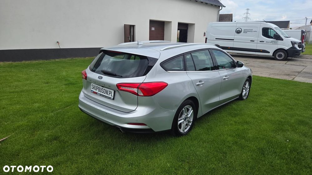 Ford Focus - 4