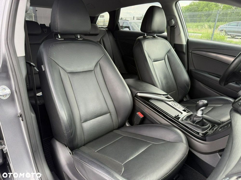 Hyundai i40 Kombi 1.7 CRDi Premium - 15