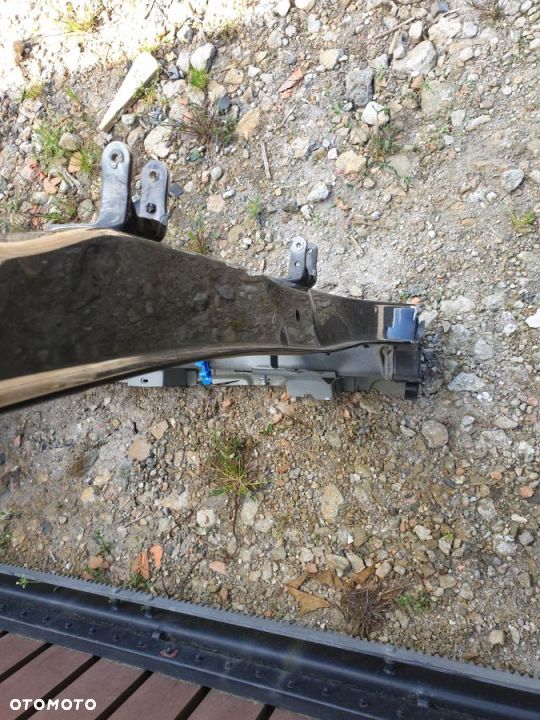 Ćwiartka Słupek Podłużnica Prawa PEUGEOT 3008 OD 2017 roku - 9