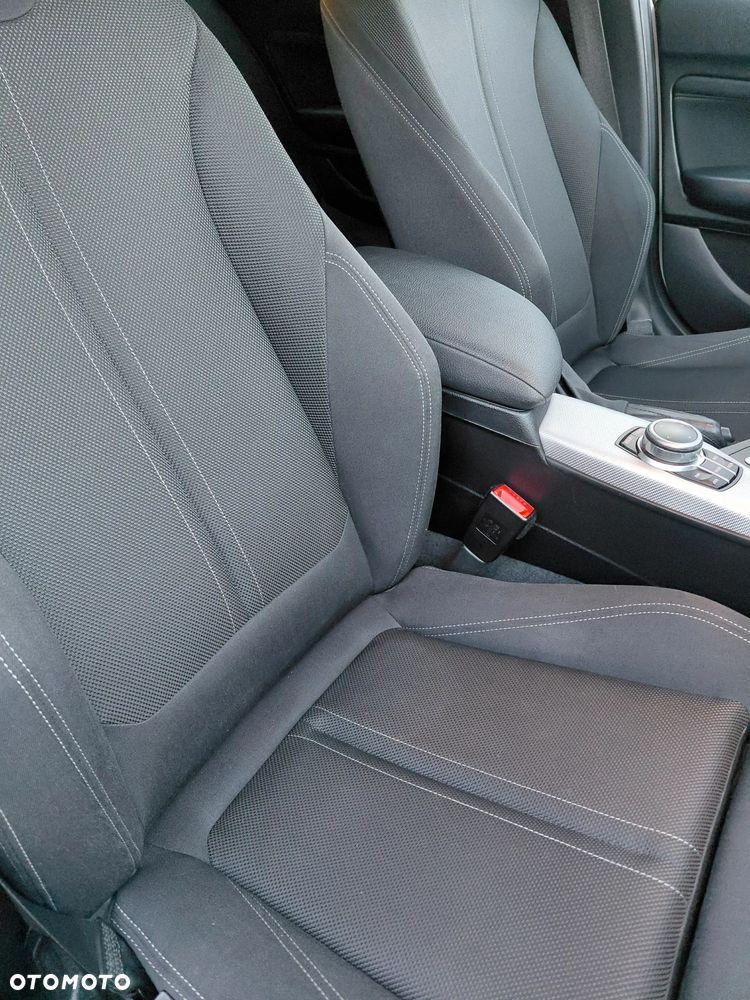 BMW Seria 1 118d M Sport Shadow - 13