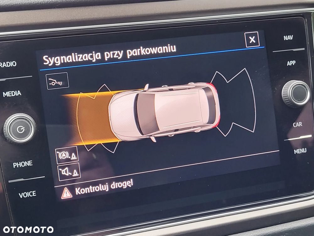 Volkswagen T-Roc 1.0 TSI OPF Style - 28