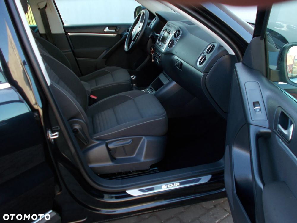 Volkswagen Tiguan 2.0 TDI R-Style - 6