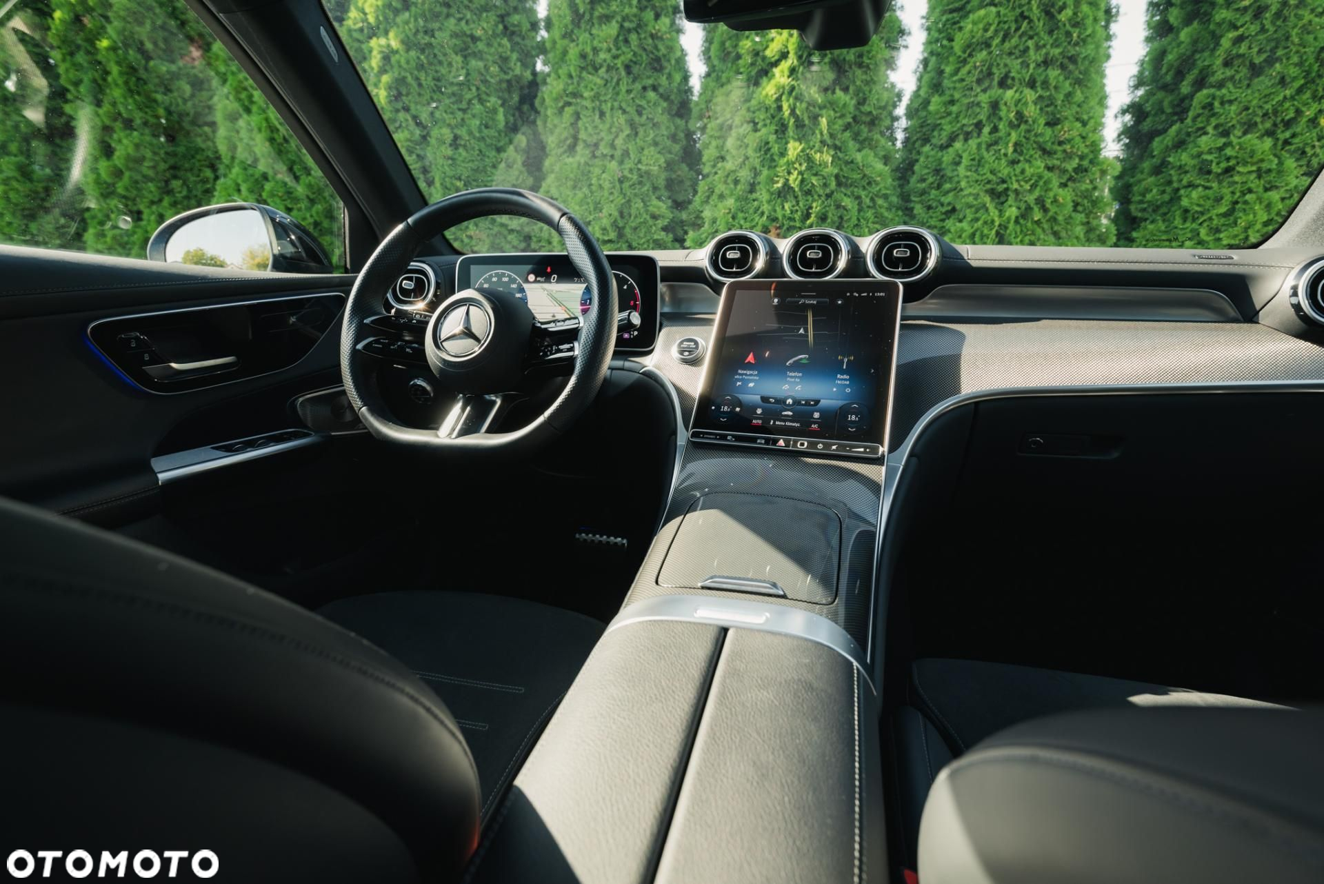Mercedes-Benz GLC - 16