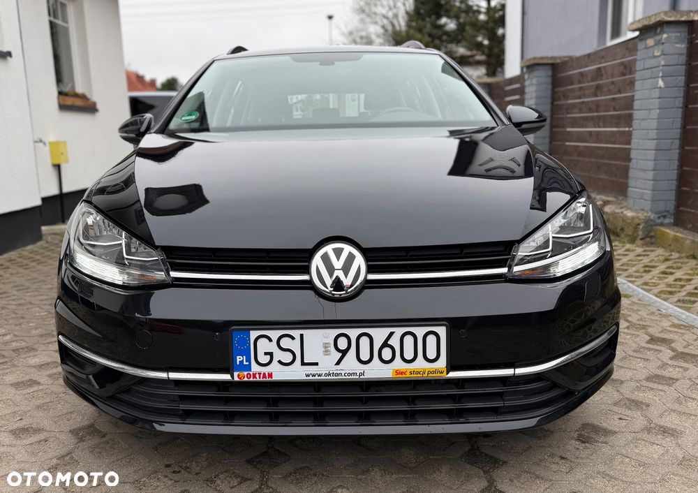 Volkswagen Golf - 5