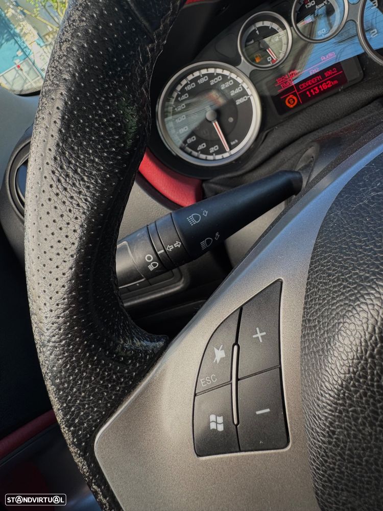 Alfa Romeo MiTo 1.3 JTD Distinctive S&S - 26