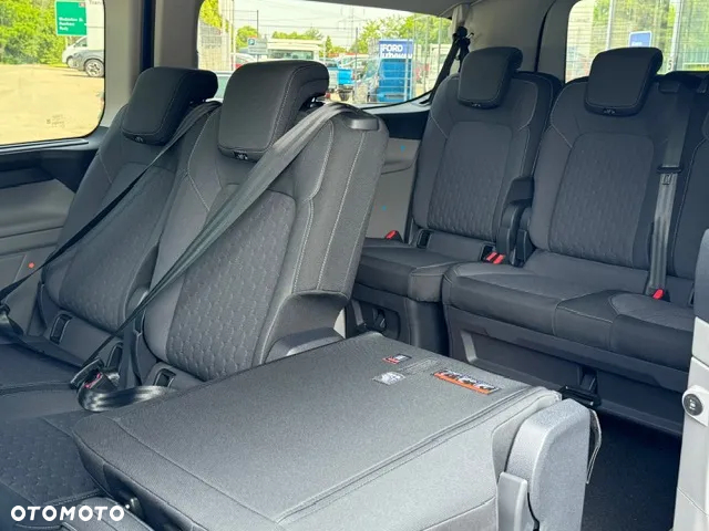 Ford Tourneo Custom 2.0 EcoBlue 320 AWD L2 Titanium - 4